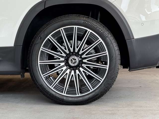 GLB 200d 4マチック AMGラインパッケージ