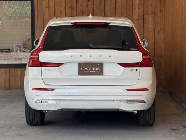 XC60 アルティメット B5 AWD