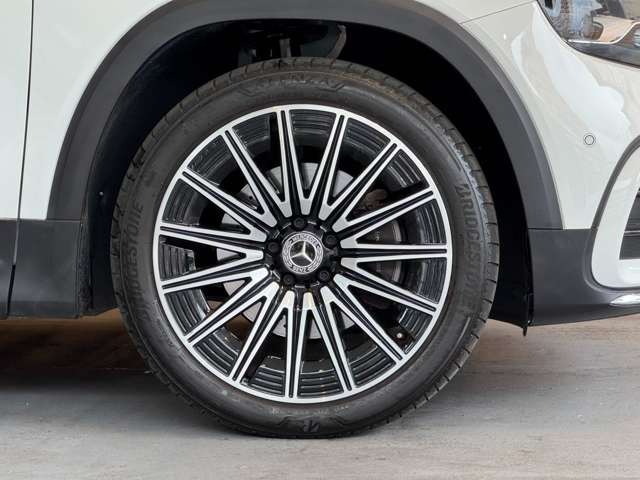GLB 200d 4マチック AMGラインパッケージ