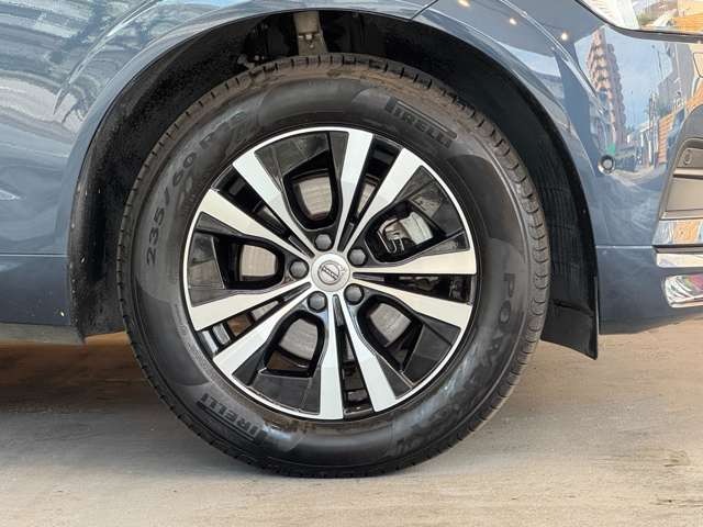 XC60 D4 AWD モメンタム