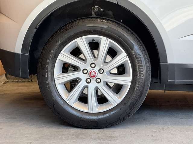 Eペイス 2.0L D180