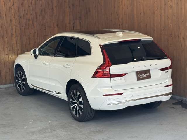 XC60 アルティメット B5 AWD