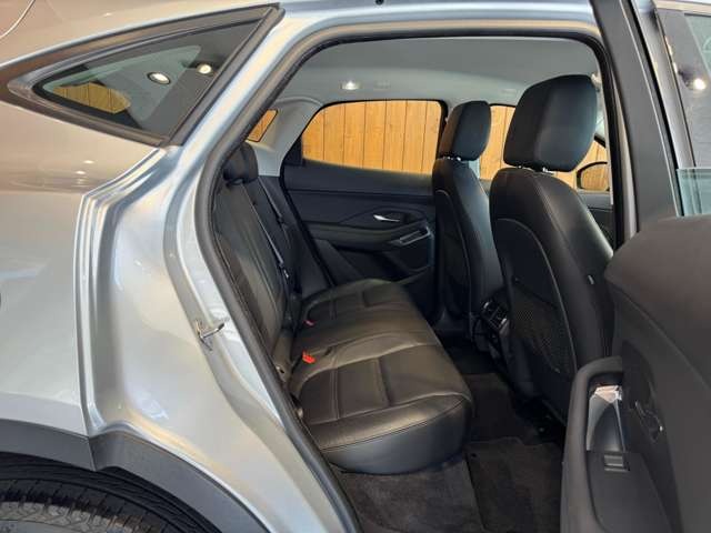 Eペイス 2.0L D180