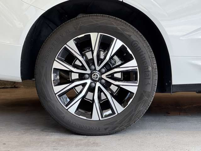 XC60 アルティメット B5 AWD