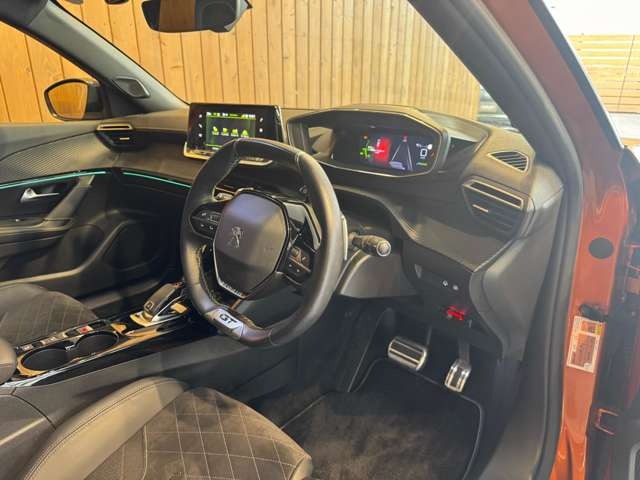 SUV 2008 GTライン パノラミックルーフ