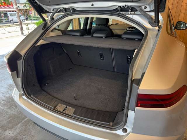 Eペイス 2.0L D180