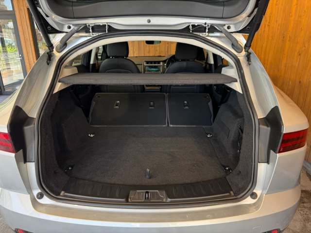 Eペイス 2.0L D180