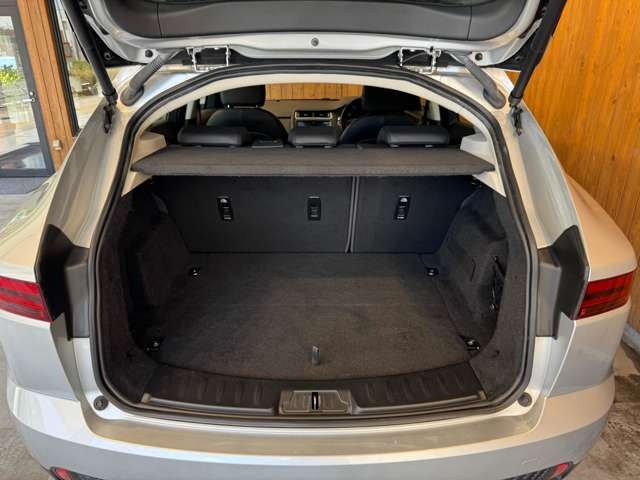 Eペイス 2.0L D180