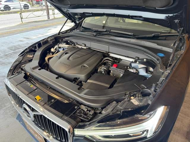 XC60 D4 AWD モメンタム