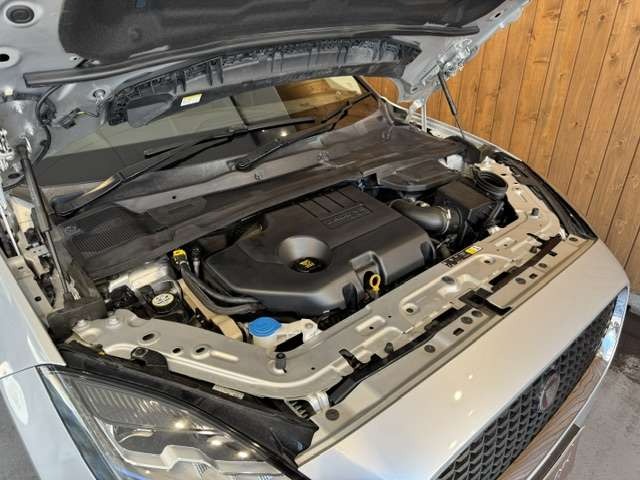 Eペイス 2.0L D180