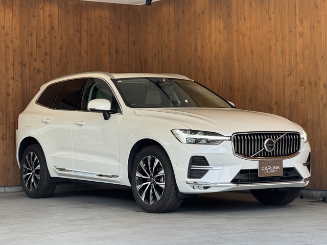 XC60 アルティメット B5 AWD 457.9万円
