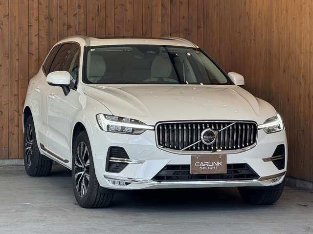XC60 アルティメット B5 AWD