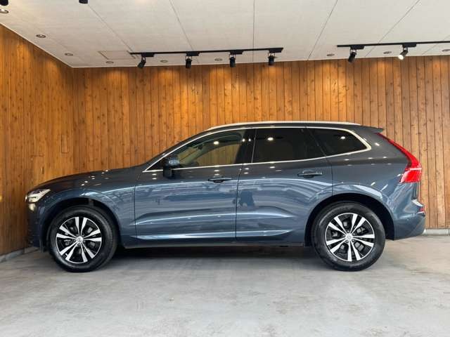 XC60 D4 AWD モメンタム