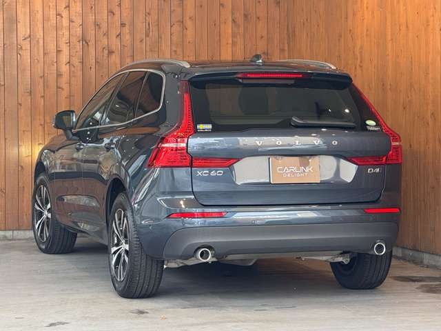 XC60 D4 AWD モメンタム