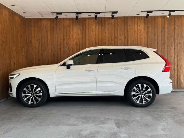 XC60 アルティメット B5 AWD