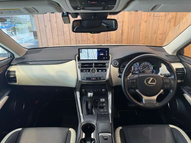 NX 300 ブラック シークエンス