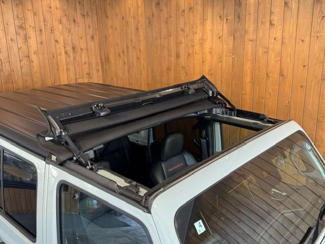 ラングラー アンリミテッド ルビコン リミテッドED with サンライダー FLIP TOP for Hardtop