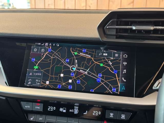 A3セダン 30 TFSI アドバンスト