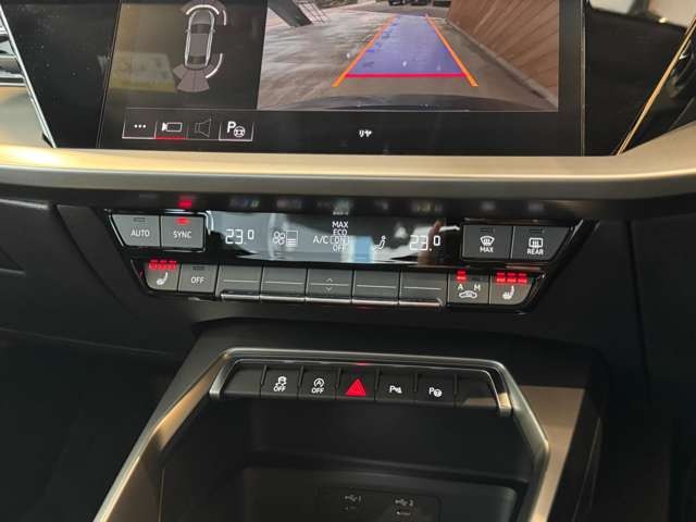 A3セダン 30 TFSI アドバンスト