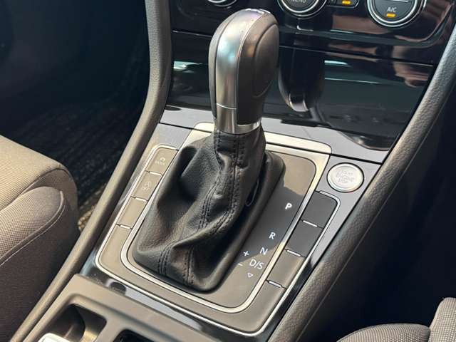 ゴルフ TSI ハイライン テック エディション