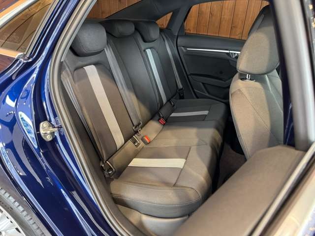 A3セダン 30 TFSI アドバンスト