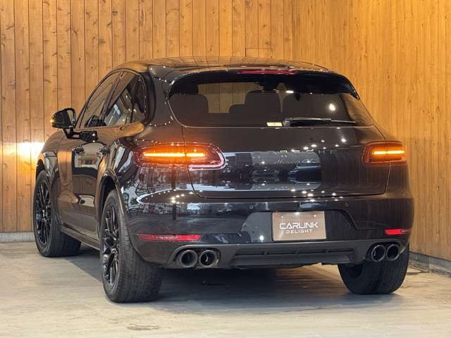 マカン GTS PDK