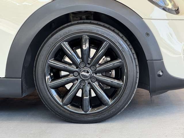 ミニ クーパーS 5ドア DCT
