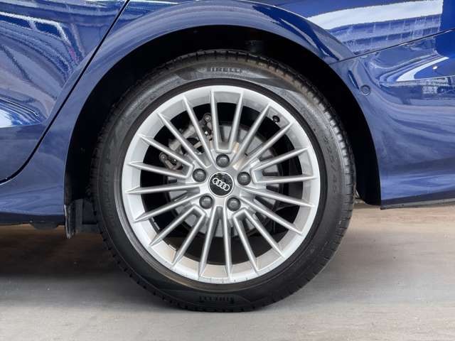 A3セダン 30 TFSI アドバンスト