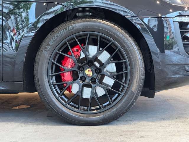 マカン GTS PDK