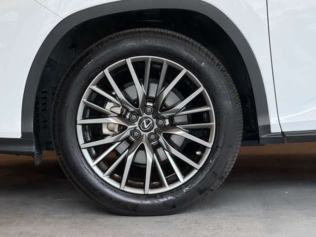 RX 450h Fスポーツ