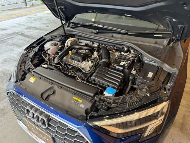 A3セダン 30 TFSI アドバンスト