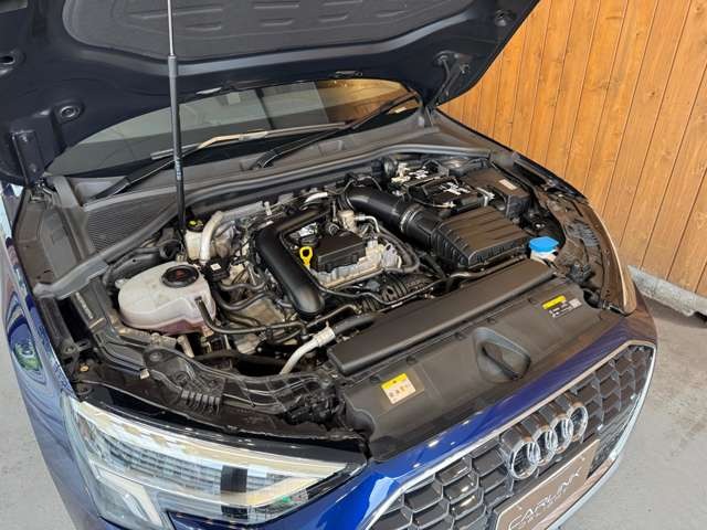 A3セダン 30 TFSI アドバンスト
