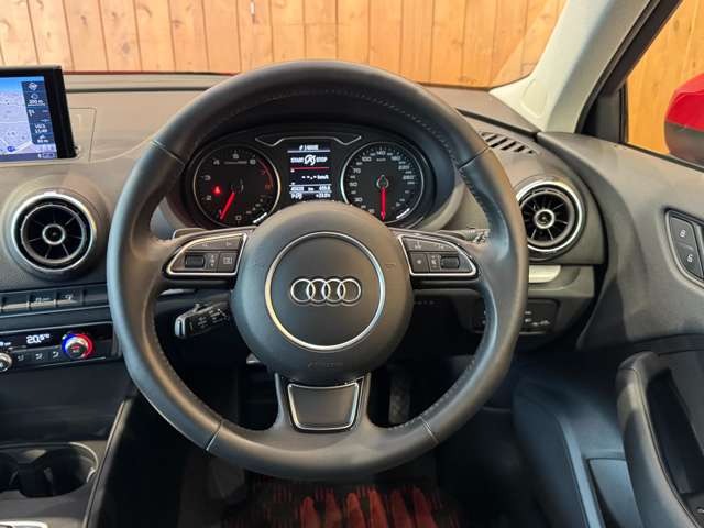 A3スポーツバック 1.8 TFSI クワトロ 