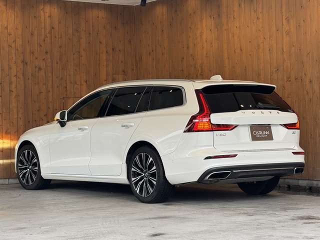 V60 B5 インスクリプション