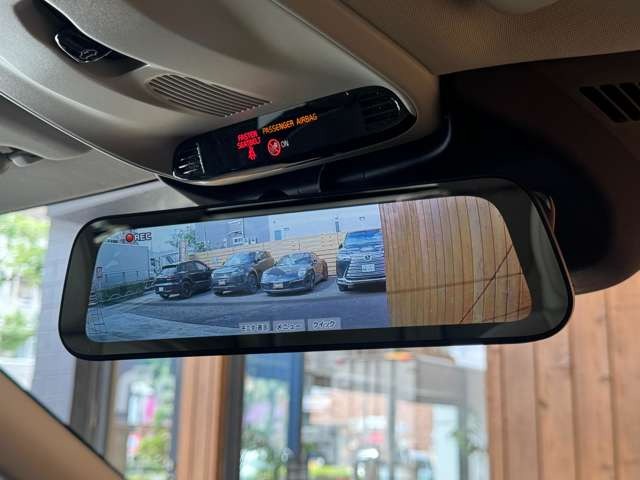 V60 リチャージ プラグイン ハイブリッド T6 AWD インスクリプション