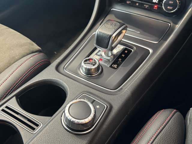 AMG CLAクラス CLA 45 4マチック レーシング エディション