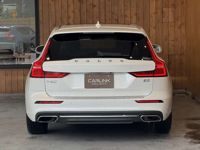 V60 B5 インスクリプション