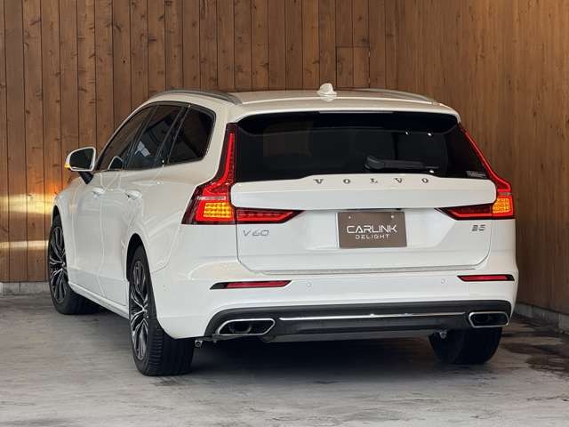 V60 B5 インスクリプション