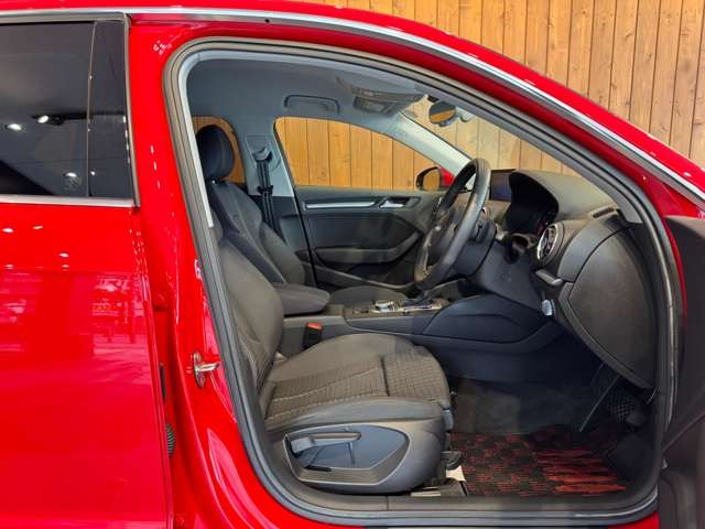 A3スポーツバック 1.8 TFSI クワトロ 