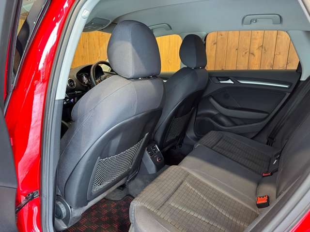 A3スポーツバック 1.8 TFSI クワトロ 