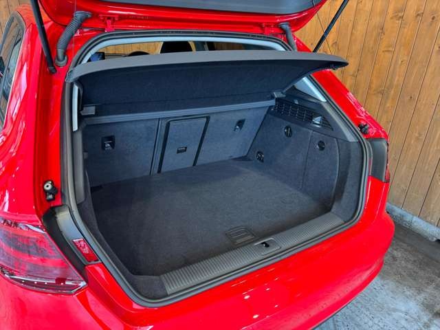 A3スポーツバック 1.8 TFSI クワトロ 