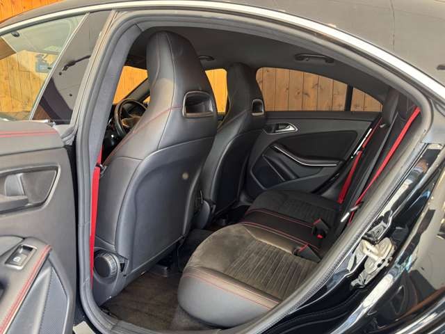 AMG CLAクラス CLA 45 4マチック レーシング エディション