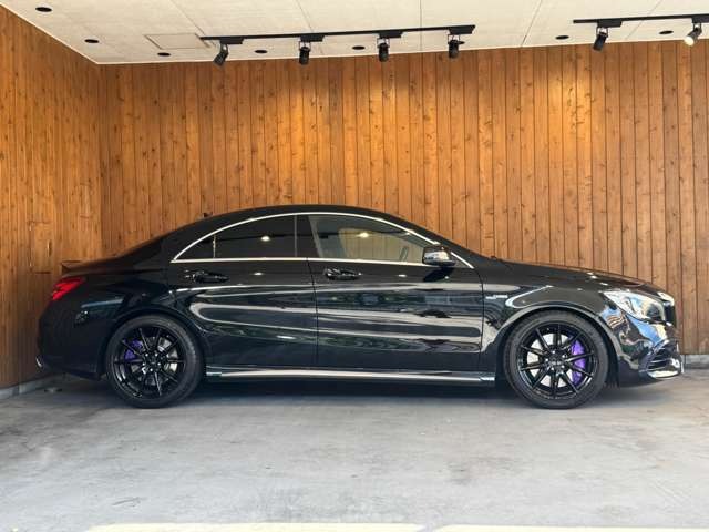 AMG CLAクラス CLA 45 4マチック レーシング エディション