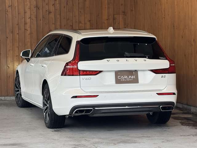 V60 B5 インスクリプション