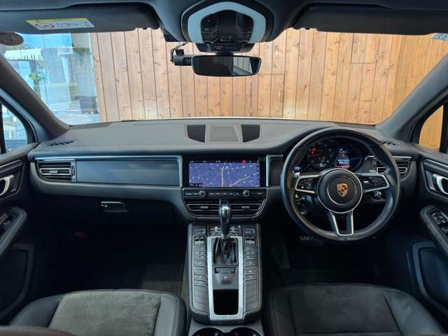 マカン PDK 4WD