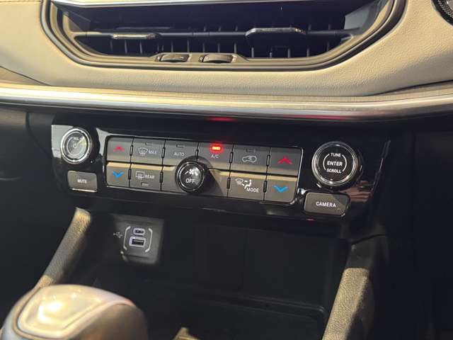 コンパス リミテッド 4WD