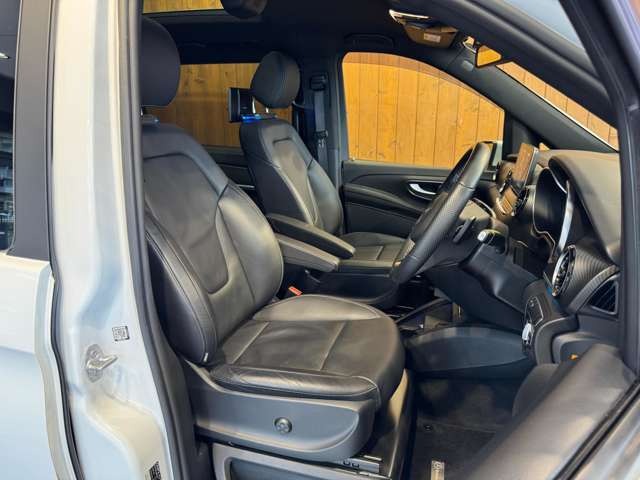 V220 d アバンギャルド ロング AMGライン 