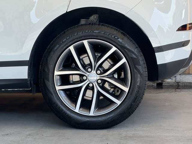 レンジローバーイヴォーク S 2.0L D200