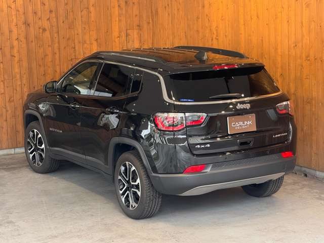 コンパス リミテッド 4WD