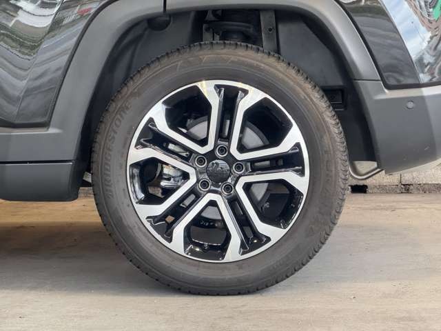 コンパス リミテッド 4WD